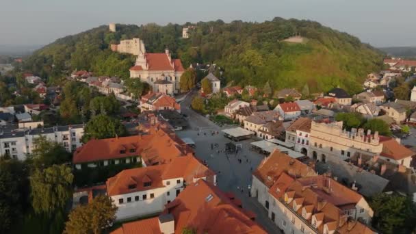 Gyönyörű Óvárosi Piac Tér Kazimierz Dolny Aerial View Lengyelország Kiváló — Stock videók