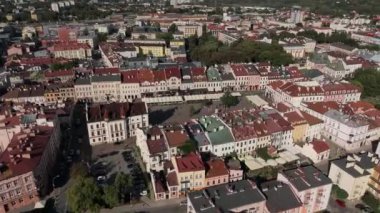 Güzel Manzara Pazar Meydanı Eski Şehir Rzeszow Hava Manzarası Polonya. Yüksek kalite 4k görüntü