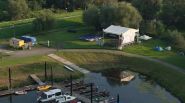 Manzara Sahne Sahnesi Deniz Bulvarı Kazimierz Dolny Hava Manzarası Polonya. Yüksek kalite 4k görüntü