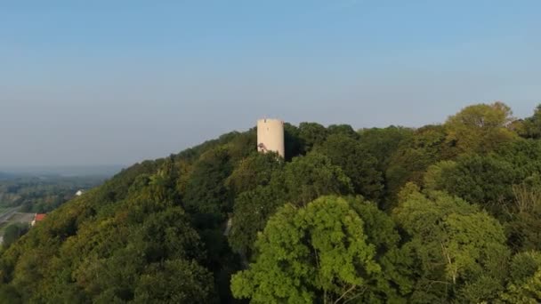 Όμορφο Τοπίο Κάστρο Πύργος Βουνό Kazimierz Dolny Αεροφωτογραφία Πολωνία Υψηλής — Αρχείο Βίντεο