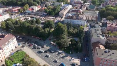 Rzeszow Şehir Merkezi Özgürlük Meydanı Hava Manzarası Polonya. Yüksek kalite 4k görüntü