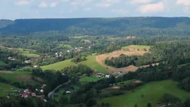 Schöne Landschaft Berge Bieszczady Uherce Mineralne Luftaufnahme Polen Hochwertiges Filmmaterial — Stockvideo