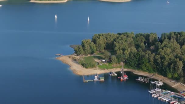 Paisaje Puerto Cabecera Polanczyk Lago Solina Bieszczady Vista Aérea Polonia — Vídeo de stock
