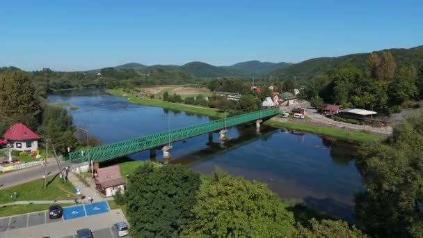 Belo Rio Paisagem San Bridge Sanok Bieszczady Vista Aérea Polônia — Vídeo de Stock