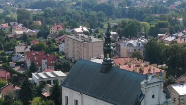 Hermosa Iglesia Paisaje Cruz Radymno Vista Aérea Polonia Imágenes Alta — Vídeos de Stock