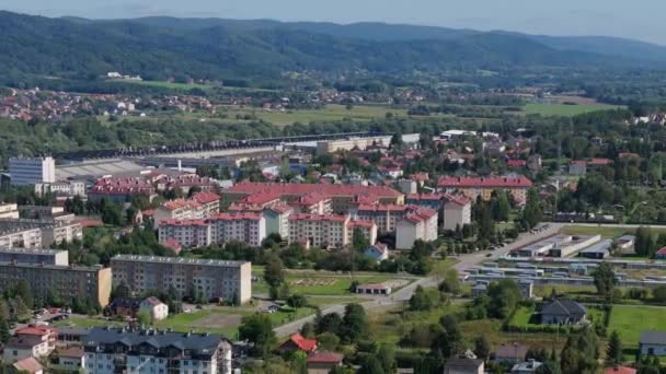 Gyönyörű Tájkép Lakóingatlan Sanok Aerial View Lengyelország Kiváló Minőségű Felvételek — Stock videók