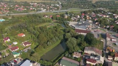 Güzel Peyzaj Göleti Jaroslaw Havacılık Görünümü Polonya. Yüksek kalite 4k görüntü