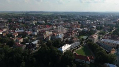 Güzel Manzara Eski Kent Pazar Meydanı Jaroslaw Hava Sahası Polonya. Yüksek kalite 4k görüntü