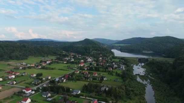 Bellissimo Paesaggio Diga Lago Myczkowce Montagne Bieszczady Vista Aerea Polonia — Video Stock