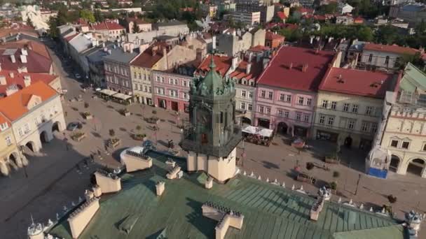美丽的塔楼古城市场广场理事会雅罗斯拉夫航空观景波兰 高质量的4K镜头 — 图库视频影像