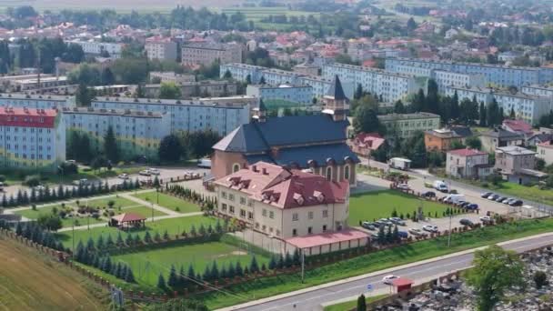 Vackra Landskap Church Radymno Antenn View Poland Högkvalitativ Film — Stockvideo