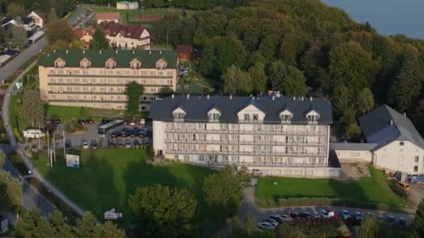 Schöne Landschaft Downtown Recreation Center Polanczyk Luftaufnahme Polen Hochwertiges Filmmaterial — Stockvideo