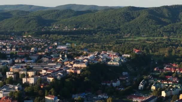 Vackra Landskap Old Town Mountains Bieszczady Sanok Antenn View Poland — Stockvideo