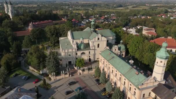 Hermosa Iglesia Ciudad Vieja Jaroslaw Vista Aérea Polonia Imágenes Alta — Vídeos de Stock