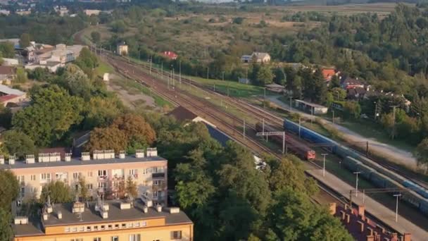 Prachtige Bewegende Trein Jaroslaw Luchtfoto Uitzicht Polen Hoge Kwaliteit Beeldmateriaal — Stockvideo