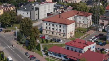 Şehir merkezindeki güzel bölge konseyi Lubaczow Hava Manzarası Polonya. Yüksek kalite 4k görüntü
