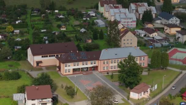 Beautiful Landscape Primary School Uherce Mineralne Aerial View Poland High — Stock Video