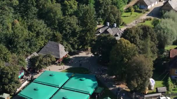 Prachtig Openluchtmuseum Skansen Sanok Bieszczady Aerial View Polen Hoge Kwaliteit — Stockvideo