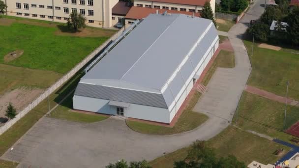Schöne Landschaft Sporthalle Oleszyce Luftaufnahme Polen Hochwertiges Filmmaterial — Stockvideo