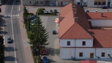 Güzel Manzara Pazar Meydanı Konseyi Oleszyce Hava Manzarası Polonya. Yüksek kalite 4k görüntü
