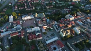 Güzel Tepe Aşağı Kasaba Pazar Meydanı Sanok Hava Manzarası Polonya. Yüksek kalite 4k görüntü