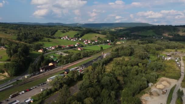 Schöne Landschaft Tracks Mountains Bieszczady Uherce Mineralne Luftaufnahme Polen Hochwertiges — Stockvideo