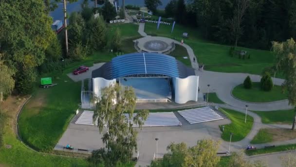 Piękny Amfiteatr Park Polanczyk Jezioro Solina Widok Lotu Ptaka Polska — Wideo stockowe