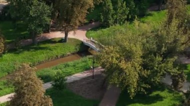 Güzel River Old Garden Radom Hava Manzarası Polonya. Yüksek kalite 4k görüntü