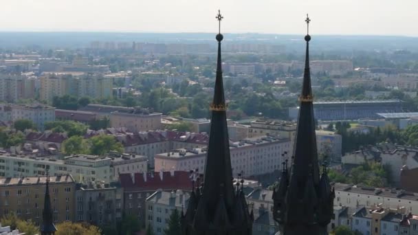 美丽的塔楼大教堂 拉多姆 波兰航空观景 高质量的4K镜头 — 图库视频影像