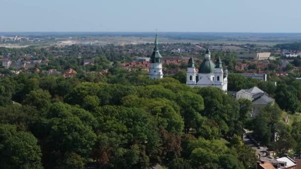 Bellissimo Paesaggio Basilica Hill Chelm Vista Aerea Polonia Filmati Alta — Video Stock