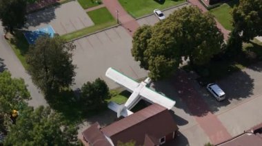Uçak Anıtları Chelm Hava Manzarası Polonya. Yüksek kalite 4k görüntü