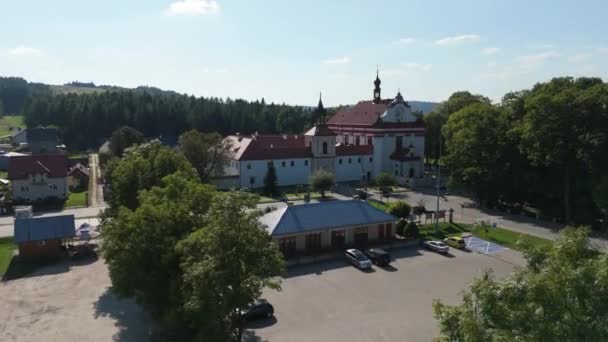 Снобродская Церковь Видом Польшу Высококачественные Кадры — стоковое видео
