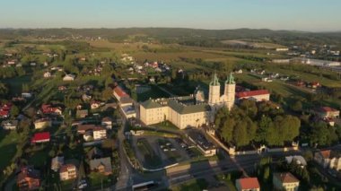 Güzel manzara Bazilikası Stara Wies Hava Görüntüsü Polonya. Yüksek kalite 4k görüntü