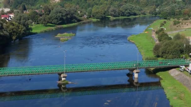 Piękny Krajobraz Rzeka San Bridge Sanok Bieszczady Widok Lotu Ptaka — Wideo stockowe