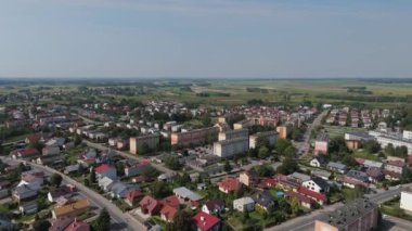 Güzel Peyzaj Konutları Lubaczow Havacılık Manzarası Polonya. Yüksek kalite 4k görüntü