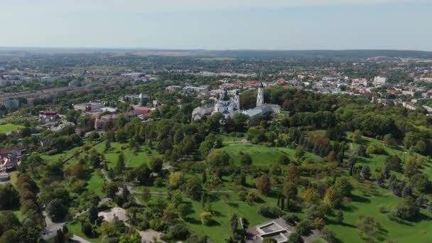 Gyönyörű Landscape Hill Basilica Chelm Aerial View Lengyelország Kiváló Minőségű — Stock videók