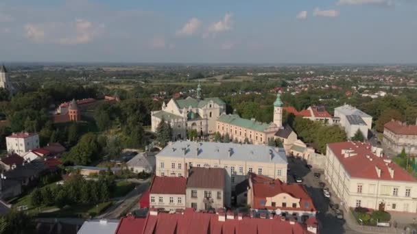 Όμορφη Εκκλησία Τοπίο Παλιά Πόλη Jaroslaw Aerial View Πολωνία Υψηλής — Αρχείο Βίντεο