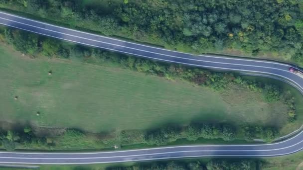 Bela Serpentine Road Mountain Bieszczady Sanok Vista Aérea Polónia Imagens — Vídeo de Stock