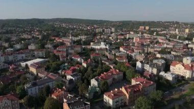 Güzel Panorama Konut Dağları Przemysl Hava Görünümü Polonya. Yüksek kalite 4k görüntü