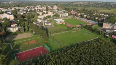 Güzel Peyzaj Lisesi Krasnystaw Hava Manzaralı Polonya. Yüksek kalite 4k görüntü