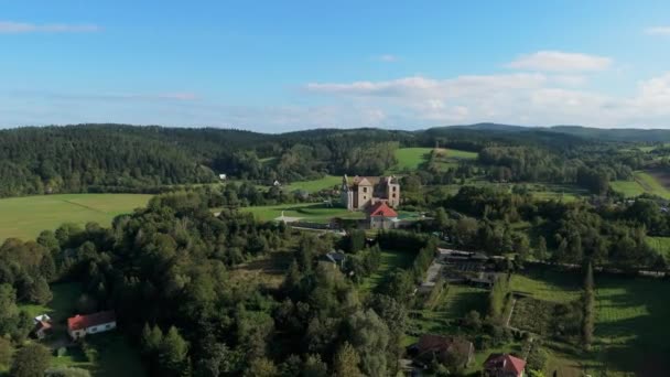 Krásná Krajinná Zřícenina Kláštera Zagorz Bieszczady Aerial View Polsko Vysoce — Stock video
