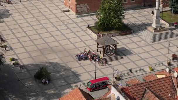 Schöne Altstadt Marktplatz Sandomierz Luftaufnahme Polen Hochwertiges Filmmaterial — Stockvideo
