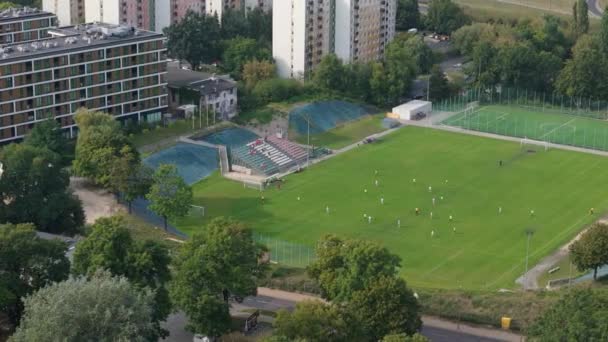 美丽的卢布尔尼扬卡体育场 波兰的空中景观 高质量的4K镜头 — 图库视频影像