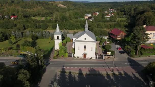 Hermosa Iglesia Zagorz Vista Aérea Polonia Imágenes Alta Calidad — Vídeo de stock
