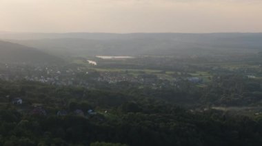 Güzel Panorama Dağları Przemysl Hava Manzarası Polonya. Yüksek kalite 4k görüntü