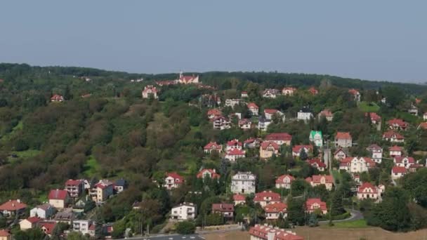 Piękny Krajobraz Góry Wzgórza Osiedle Przemysł Aerial View Poland Wysokiej — Wideo stockowe