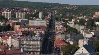 Güzel Sokak Dağı Przemysl Hava Manzarası Polonya. Yüksek kalite 4k görüntü