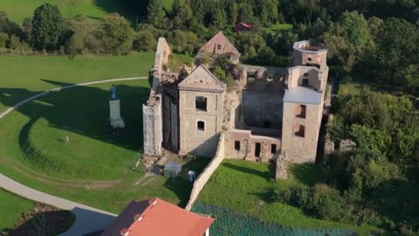 Ruiny Klasztoru Zagorz Bieszczady Widok Lotu Ptaka Polska Wysokiej Jakości — Wideo stockowe