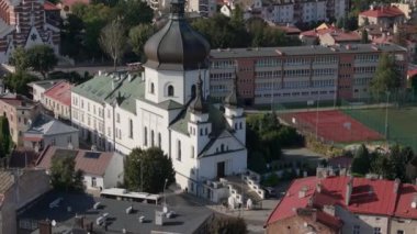 Güzel Peyzaj Kilisesi Przemysl Hava Görüntüsü Polonya. Yüksek kalite 4k görüntü