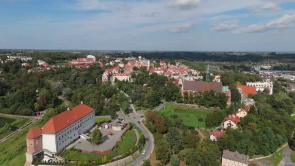 Beautiful Landscape Old Town Royal Town Castle Sandomierz Aerial View — стоковое видео